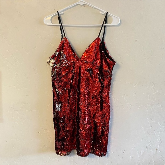 Forever 21 Red & Silver Fully Sequined Mini Dress Large - Picture 1 of 9